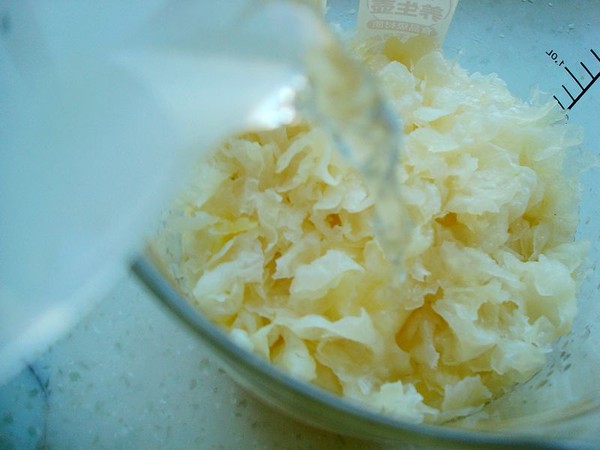 Apple Tremella Soup recipe