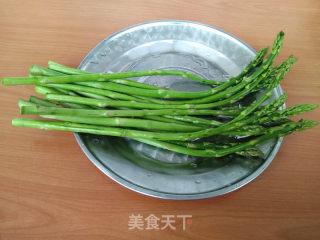Asparagus with Tahini Sauce recipe