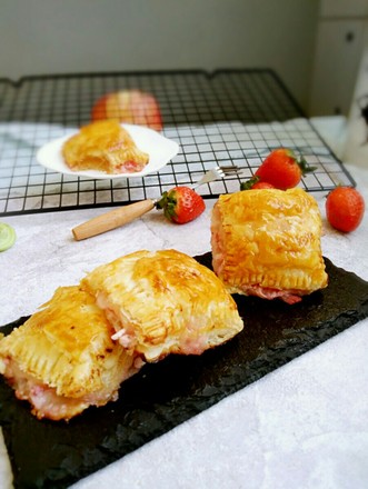 Strawberry Cheese Pie recipe