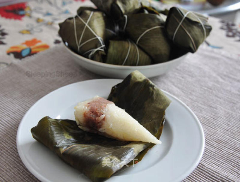 Traditional Red Bean Paste Dumplings and Braised Beef and Mushroom Dumplings recipe