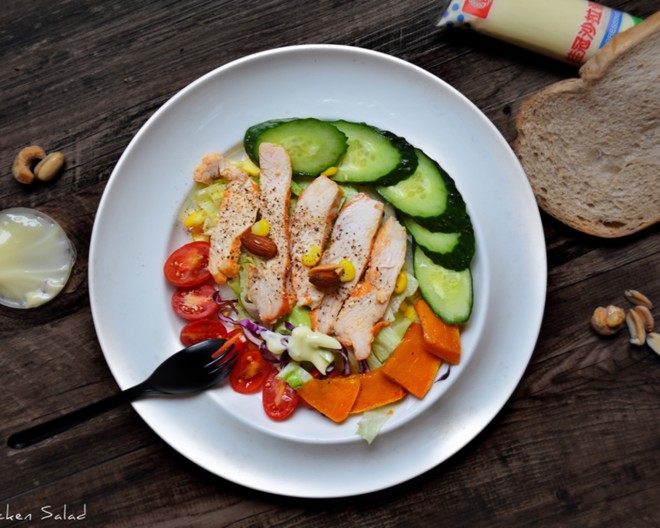 Thai Sweet and Spicy Chicken Salad recipe