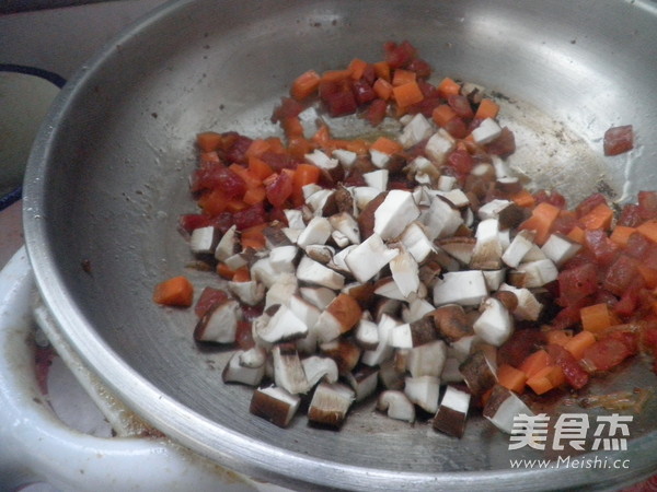 Braised Rice with Mushroom and Sausage recipe