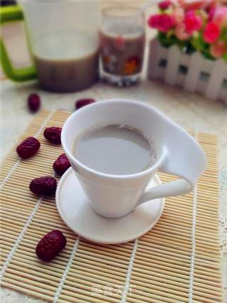 Red Dates and Black Soy Milk recipe