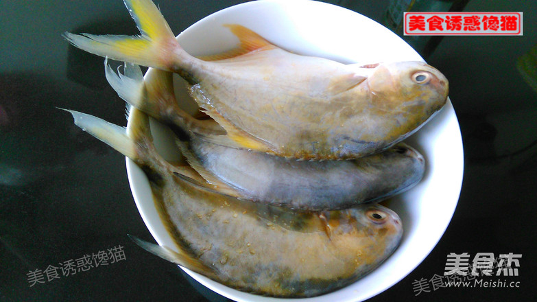 Braised Golden Pomfret recipe