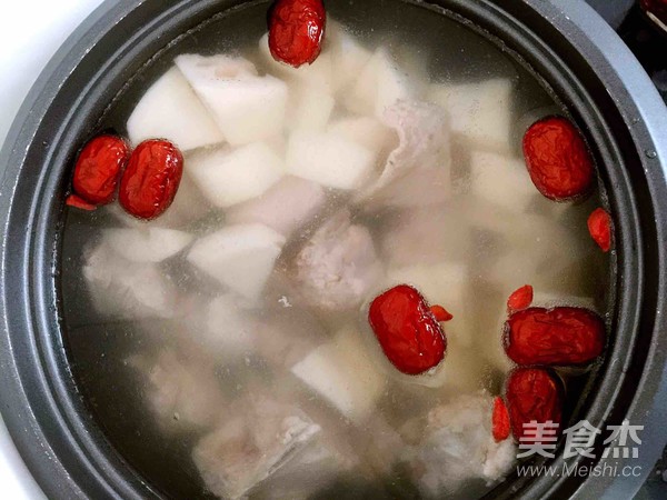 Lotus Vegetable Mung Bean Pork Rib Soup recipe