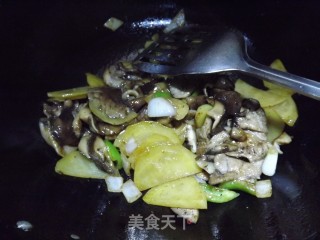Mushroom Potato Chips recipe