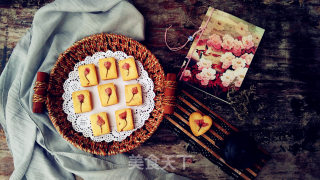 New Year's Souvenirs of Beautiful Pineapple Cakes (fried Fillings in A Bread Machine) recipe