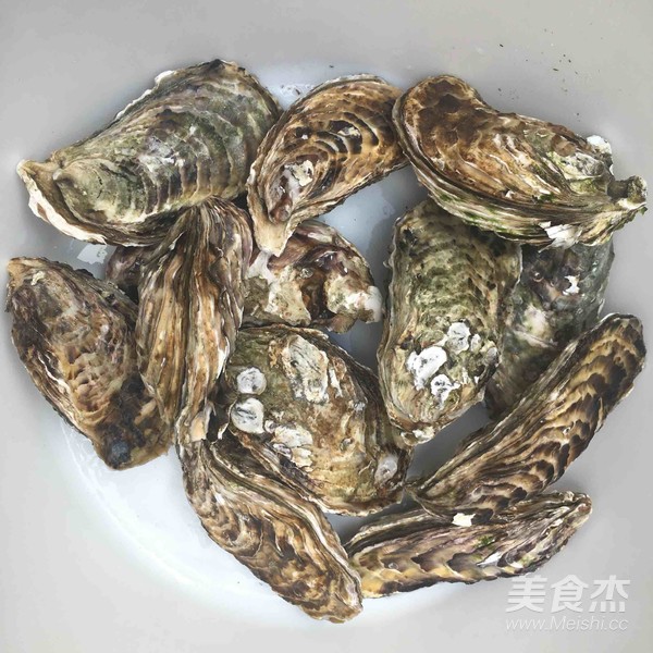 Oysters Eaten Raw recipe