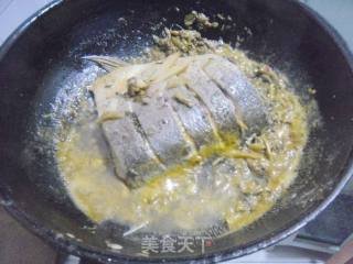 Sauerkraut Fish Belly recipe