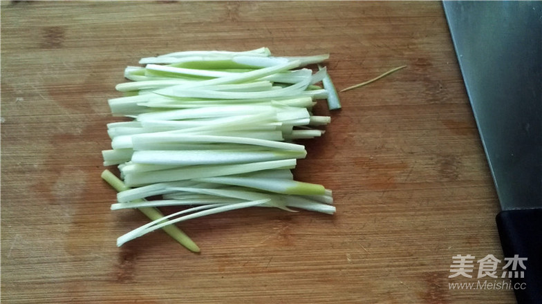 Every Bite is Satisfied--scallion Noodles recipe