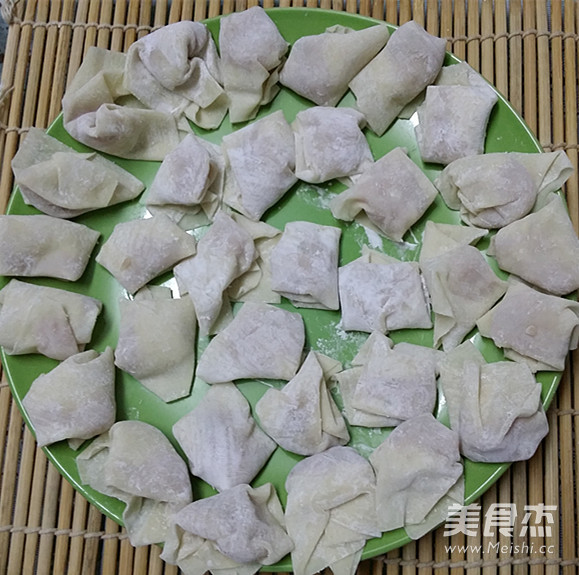Little Wontons in Thick Soup recipe