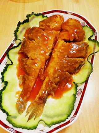 Crispy Yellow Croaker in Tomato Sauce recipe