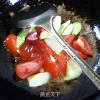 Scrambled Eggs with Tomato and Loofah recipe