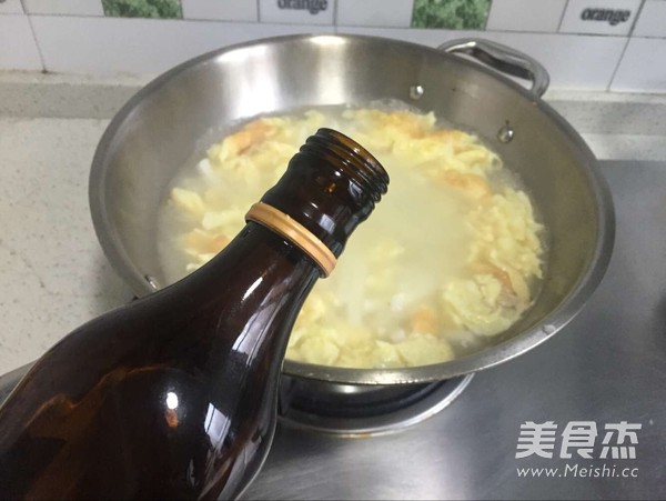 Sea Oyster Egg Soup Rice Cake recipe