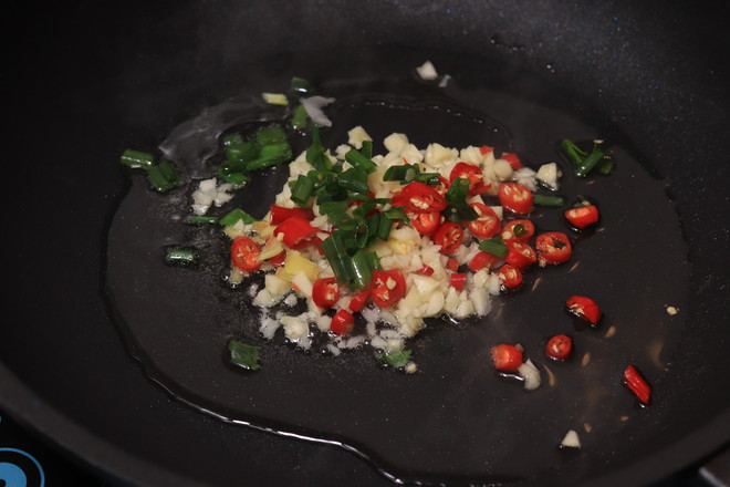 Spicy and Delicious, Super Rice with Cumin and Lotus Root! recipe