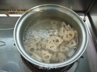 Tomato Sauce Lotus Root recipe