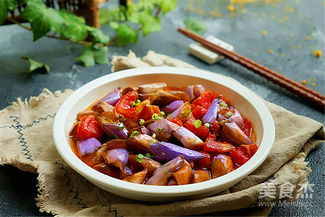 Stir-fried Eggplant with Tomato recipe