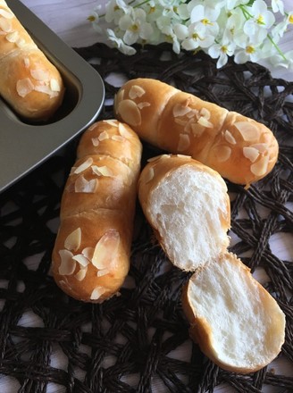 Almond Sliced Buns recipe