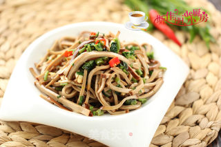 Toon Mixed with Dried Eggs recipe