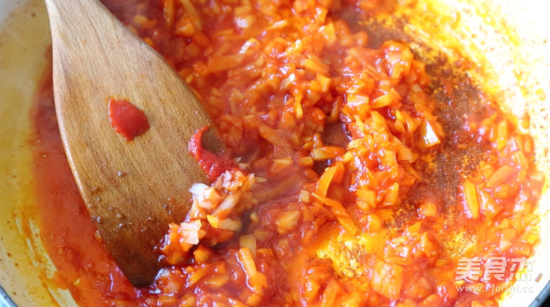 Spaghetti Bolognese from Hongguo's Food School recipe