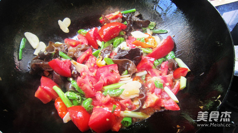 Grilled Eggplant with Tomatoes recipe