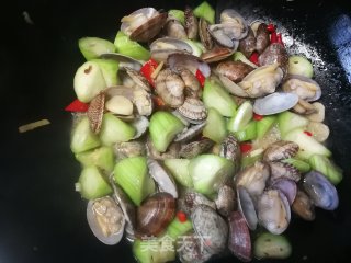 Fried Clams with Loofah recipe