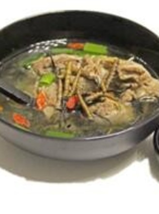 Cold Dew Health Recipe—duck Stewed with Cordyceps and Longyan recipe