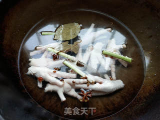 Hot and Sour Chicken Feet recipe