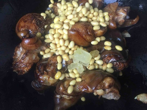 Braised Pork Knuckles recipe