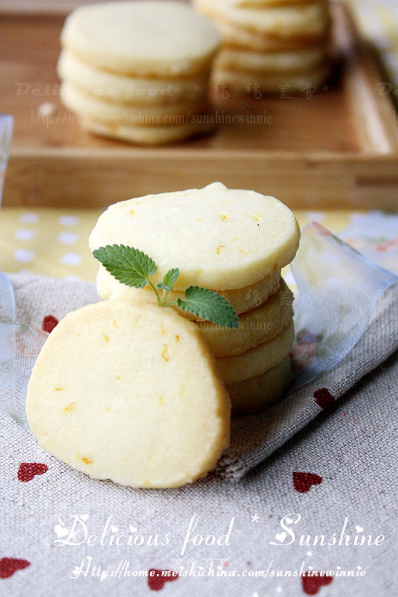 Sweet and Sour Delicacy-----lemon Biscuits recipe