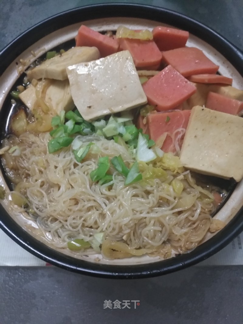 Thousand Pages Tofu and Ham Vermicelli Casserole
