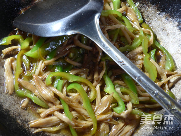 Stir-fried Daylily with Hot Peppers recipe