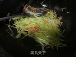 #trust之美# Stir-fried Shredded Lettuce recipe