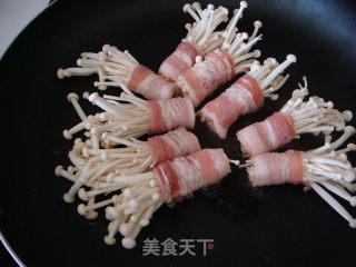Bacon Enoki Mushroom Roll recipe