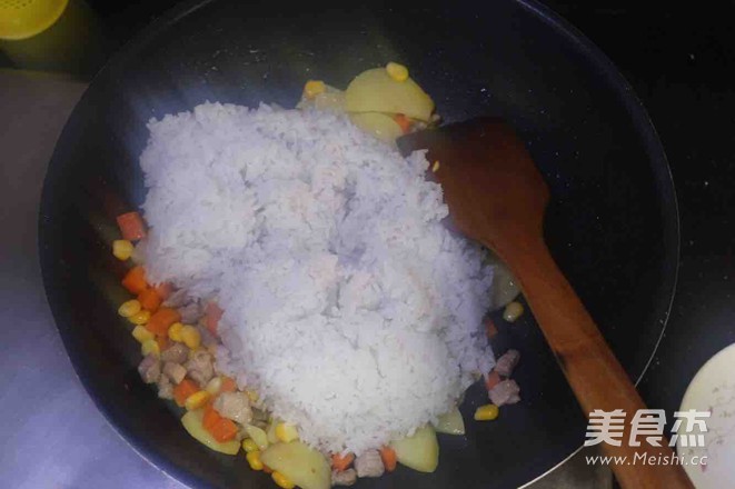 Braised Rice with Pork and Vegetables recipe