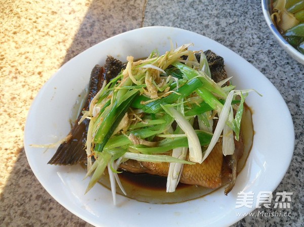 Salted Fish with Scallion and Ginger Oil recipe