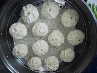 Dried Carob and Sophora Pork Buns recipe