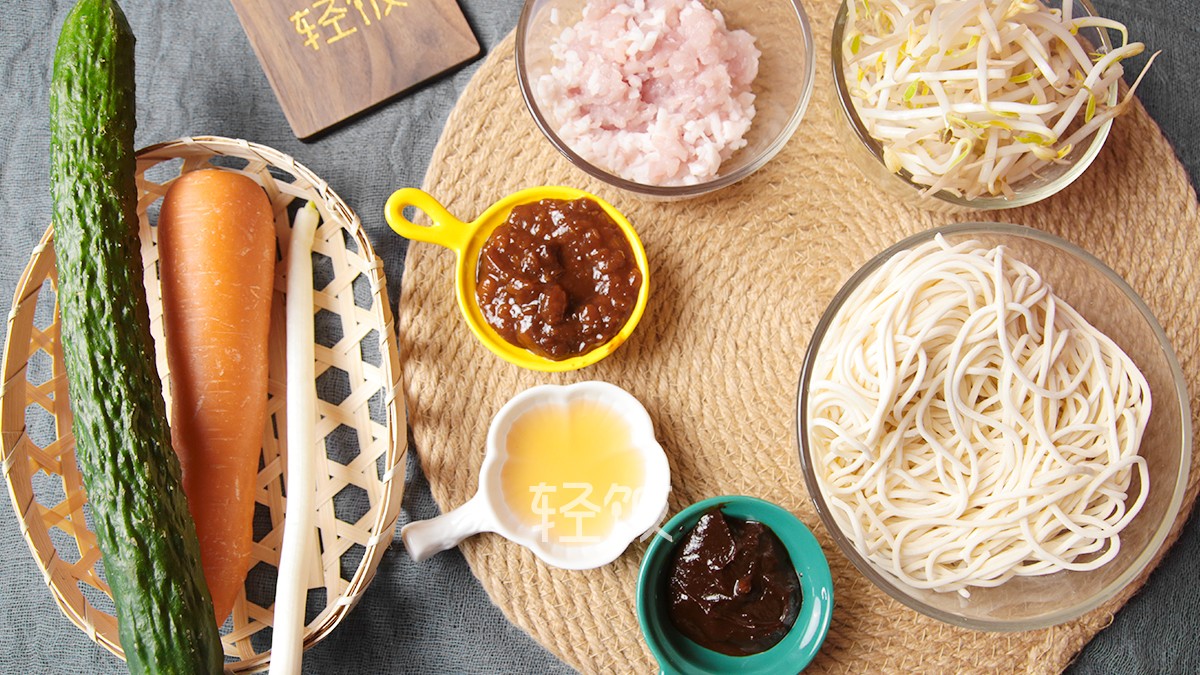 Fried Noodles 丨 The Northerners’ Table Crits, It’s Delicious recipe