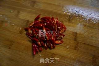 Stir-fried Chicken Gizzards with Garlic Stalks recipe