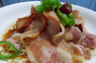 Bacon with Enoki Mushroom recipe