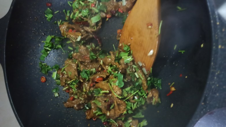 Small Stir-fried Beef recipe