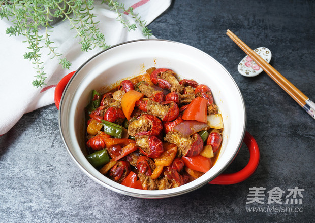 Authentic Huaiyang Home Style-braised Crayfish recipe