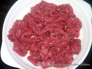 Beef Soup with Straw Mushroom and Radish recipe