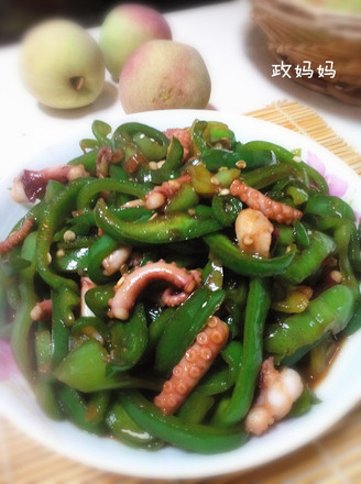 Fried Octopus with Green Pepper