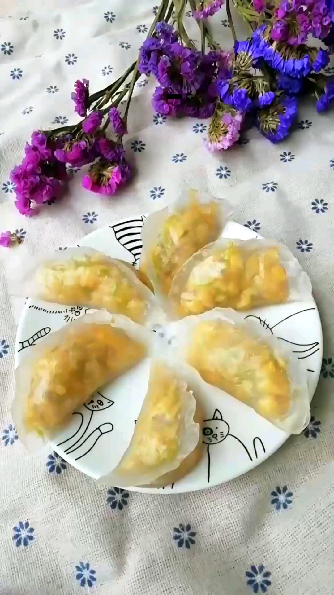 Zucchini and Egg Stuffed Crystal Dumplings recipe
