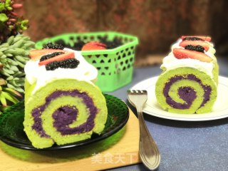 Spinach Purple Sweet Potato Cake Roll recipe