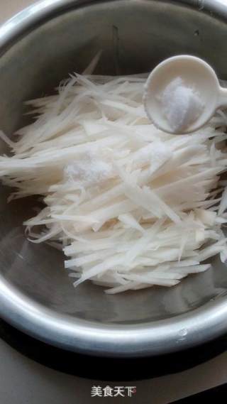 Oil-free Shredded Radish and Shrimp Skin Soup recipe