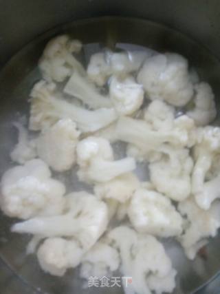 Cauliflower Salad recipe
