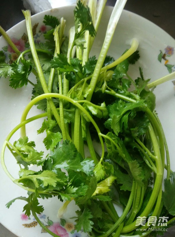 Jellyfish Mixed with Cabbage Shreds recipe