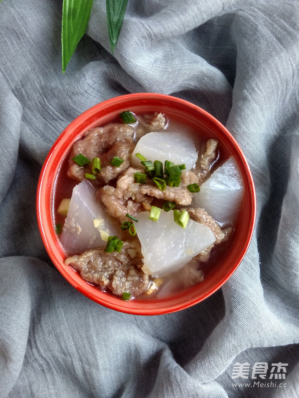 White Radish Meat Soup recipe